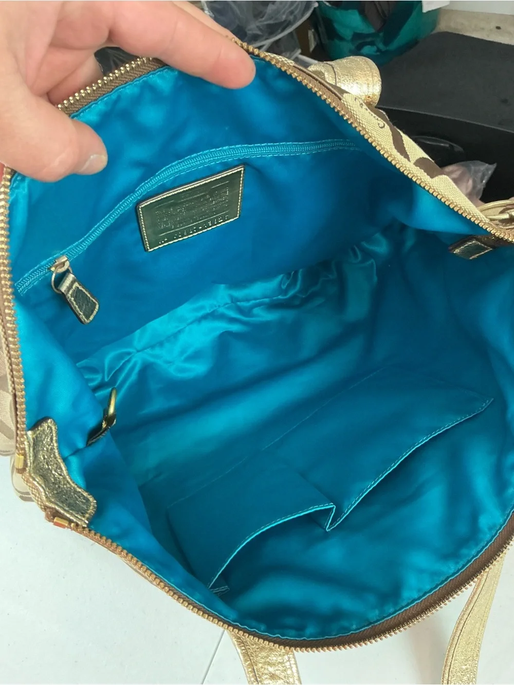 Coach Poppy Op Art Glam Tote Brown Gold Signature 13826
